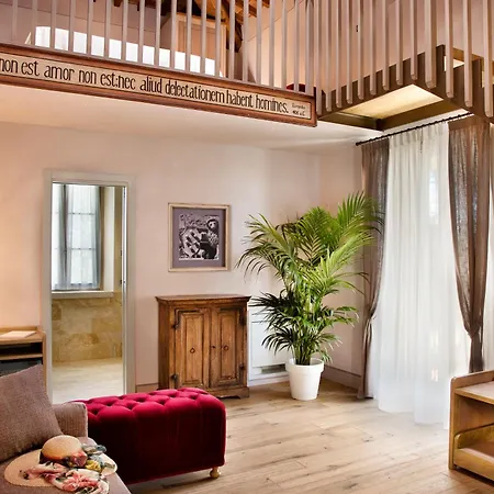 Svetoni Wine Resort *